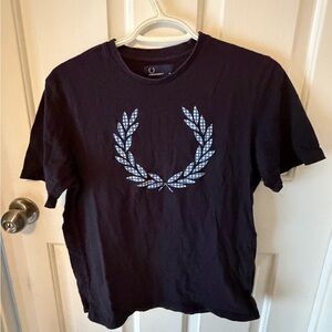 Fred Perry navy blue T-Shirt with Blue Laurel Wreath